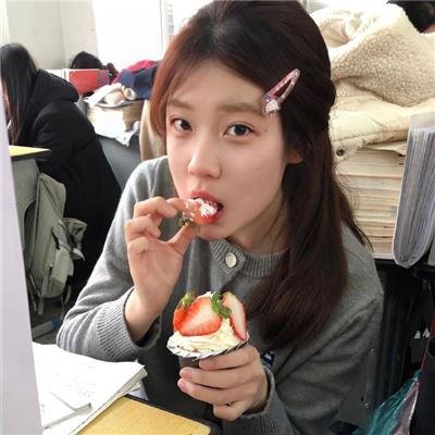 向日葵女孩